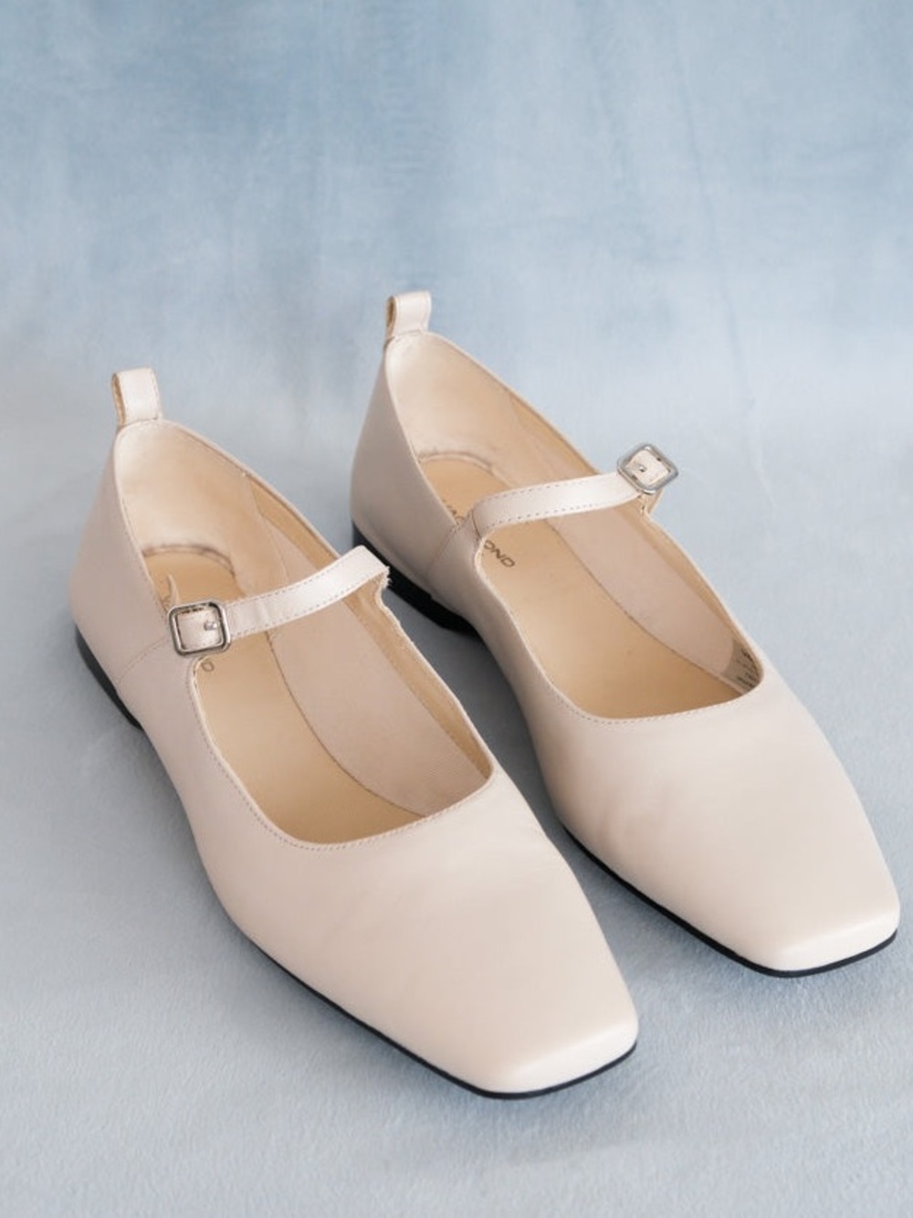 Vagabond Delia Cream Mary Jane Ballet Flats with Buckle Strap Size